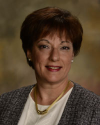 Email Julia Llanes