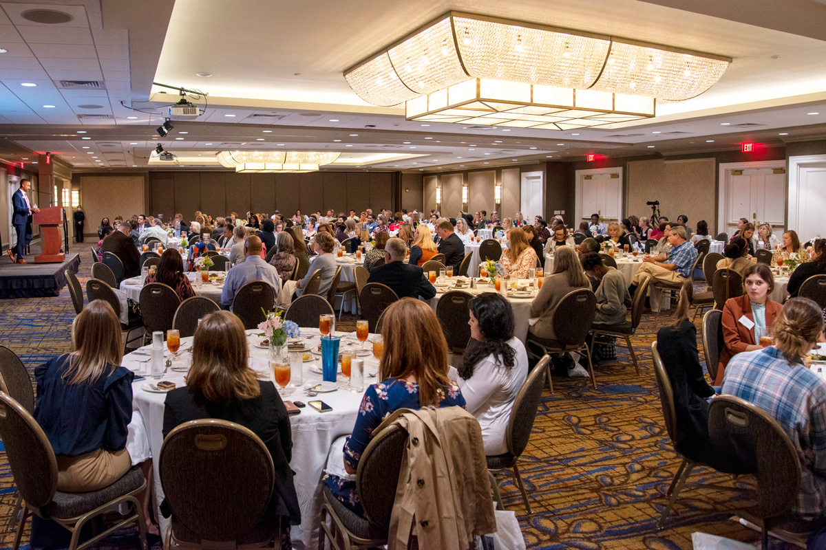 Photo of the crowd in room for the Nonprofit Summit.